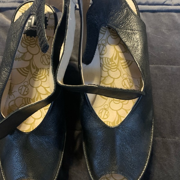 Fly London ~ Yala Wedge - Picture 2 of 5